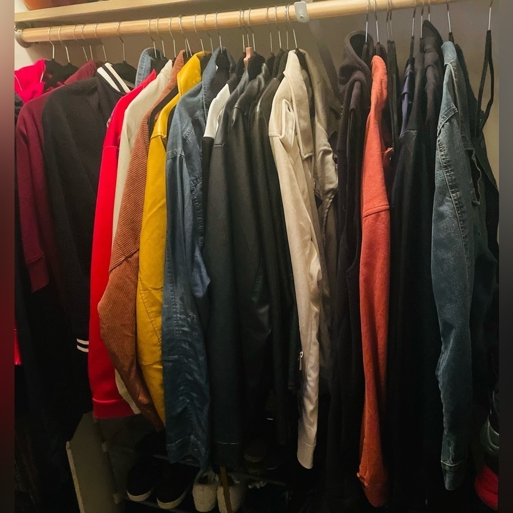 Brands Mystery Box Bundles - Picture 4 of 10